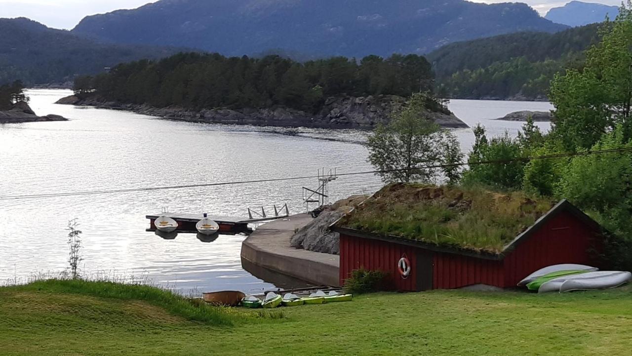 Teigen Leirstad, Feriehus Og Hytter Eikefjord Ngoại thất bức ảnh